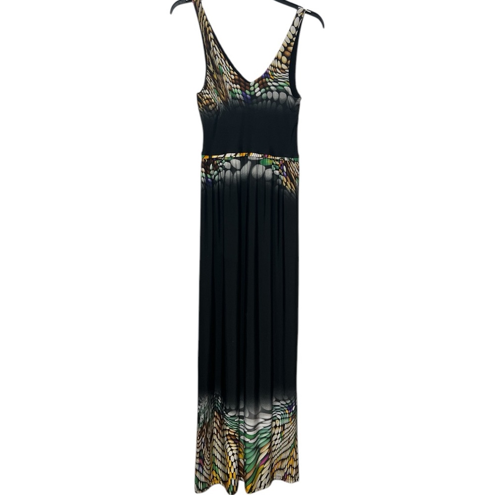 Sharon Max EC maxi dress with a unique and vibrant pattern. Size medium